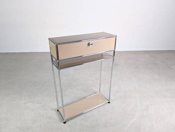 Image 1 of Mesa auxiliar USM Haller original Diseño de mesita de noche Fritz Haller