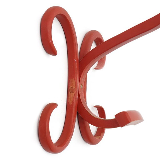 Image 1 of 3 Rote gebogene Kleiderhaken aus Holz, 1960er Jahre
