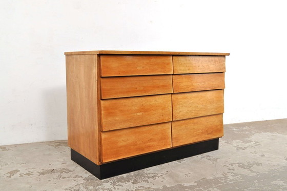 Image 1 of Vintage beukenhouten ladekast / dressoir jaren 50
