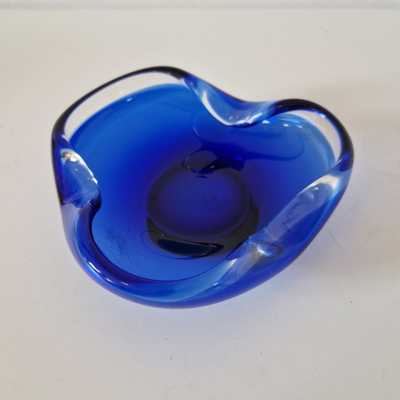 Image 1 of Murano Vintage bol bleu cobalt bol MCM cendrier