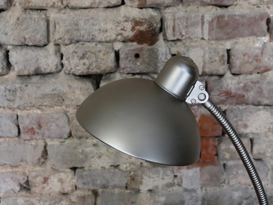 Image 1 of Kaiser Idell 6561 tafellamp in nikkelzilver * reliëf kathedraal * Bauhaus * jaren 1950 * Mid-Century * Vintage