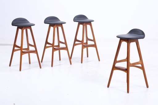4 sgabelli da bar vintage OD61 di Erik Buch | Sgabello Mid Century Pelle Oddense Maskinsnedkeri A/S | Sedia da bar retrò #08-23