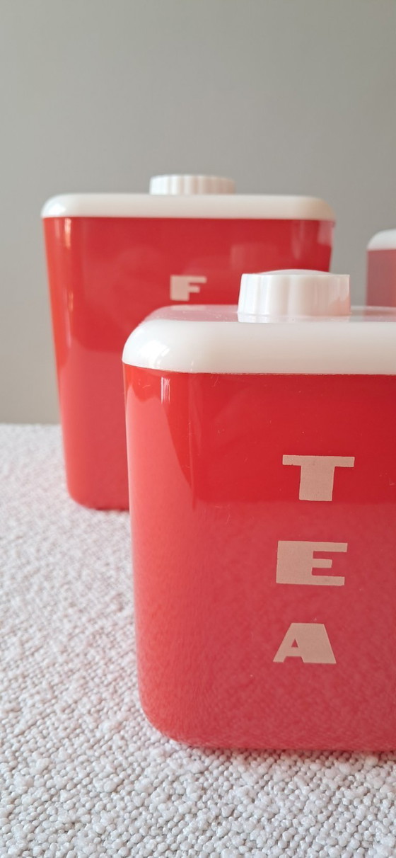 Image 1 of Vintage Lustro-Ware food storage container set