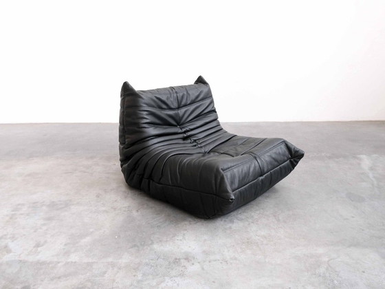 Vintage Design Armchair Ligne Roset Togo, Leather, Black (photo 3 of 8)