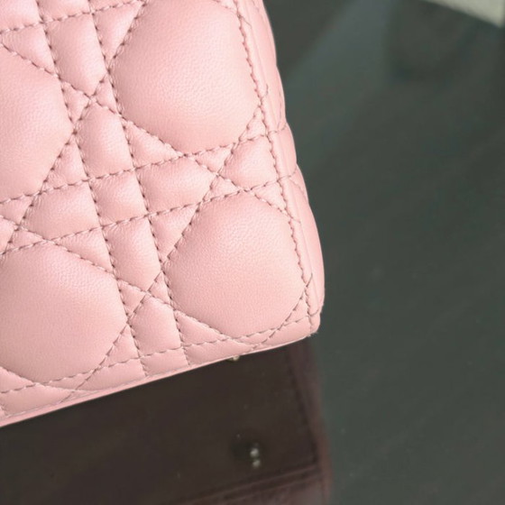Image 1 of Borsa Dior Lady Small ABC Flap - Pelle di agnello Cannage rosa chiaro con finiture dorate MyABC