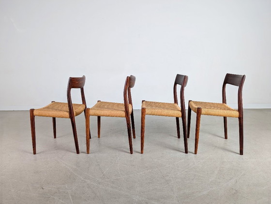 Image 1 of Juego de 4 sillas JL Mollers modelo 75 Niels Otto Møller de palisandro.