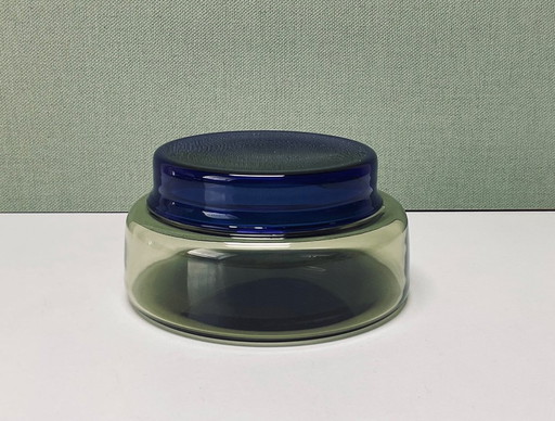 Blåtopp storage jar by Willy Johansson for Hadeland Glassverk