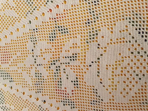 Unique Handmade Round Vintage Crochet Blanket, approx. 100 cm Diameter, Eigene Handarbeit, selbst gefertigt (photo 8 of 10)