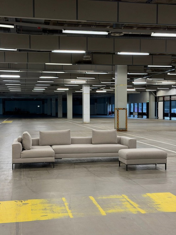 Image 1 of Design on Stock Aikon Lounge 