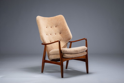 Zeldzame Deense Fauteuil In Schapenvacht Van Madsen & Schubell Model Ms-6