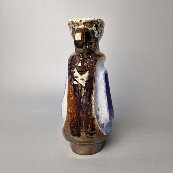 Image 1 of Vintage West German Fat Lava Vase Made by Walter Becht, Shape number WB 149/23, Colours : Violet, blanc et brun