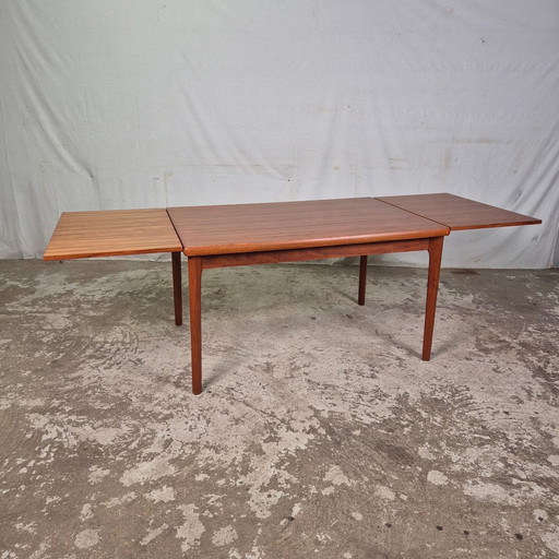 Henning Kjearnulf, AM Møbler Table à manger danoise extensible