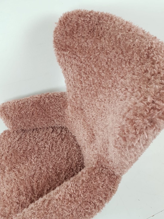 Image 1 of Vintage Artifort Theo Ruth fauteuil heren model roze doodle