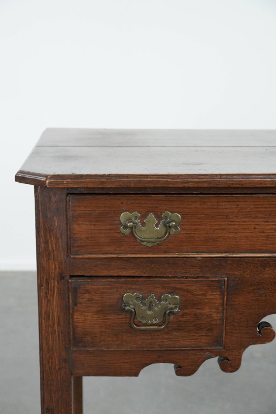 Image 1 of English antique oak lowboy/side table from the 18th century