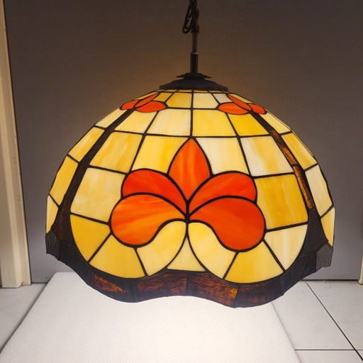 Große Tiffany Art-Deco-Pendelleuchte