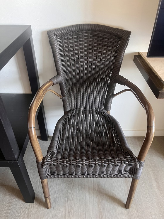 Image 1 of Bistrostoel