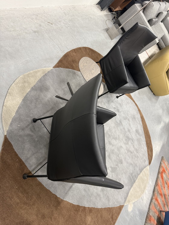 Image 1 of 2 Poltrona Montis Charly in pelle nera