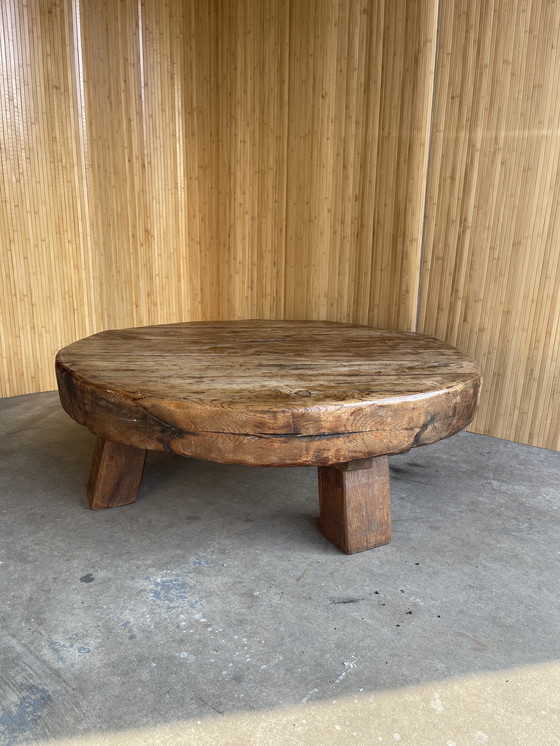 Image 1 of Vintage Massief Eiken Brutalist /Wabi-Sabi Ronde Salontafel