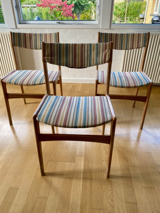 Mid-Century Scandinavian Dining Chairs – Wood (photo 5 of 7)