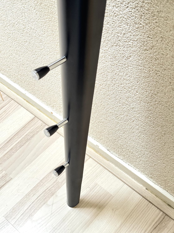 Image 1 of Rare Porte-Manteau Postmoderne | 1980 Vintage Chrome & Metal Design