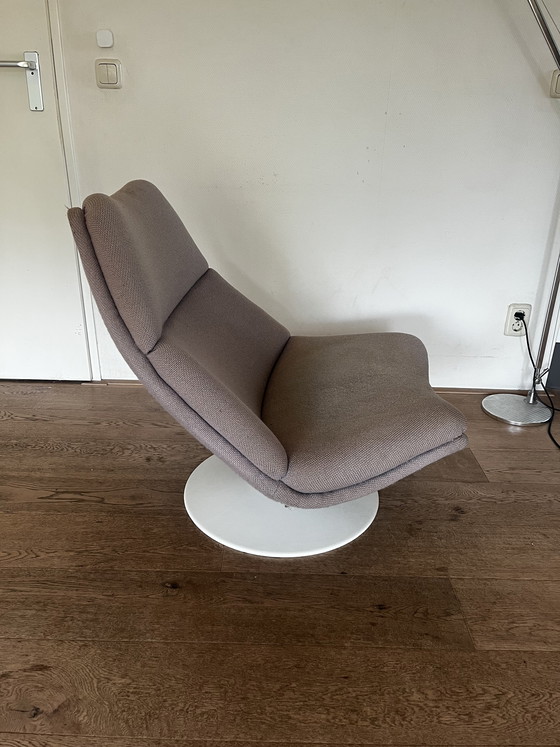 Image 1 of Artifort f511