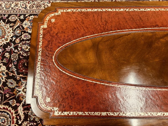 Antique English Chesterfield Coffee table – Leather, Wood (photo 9 of 9)