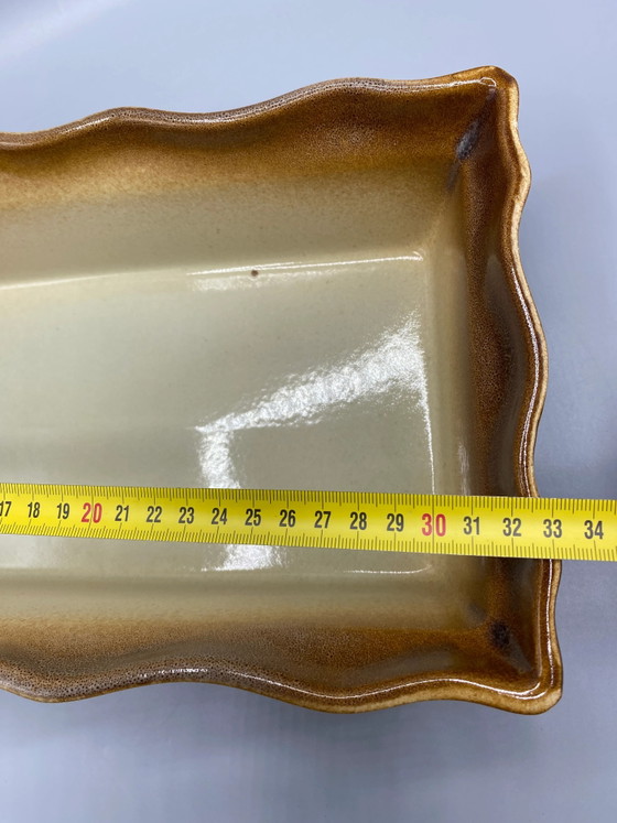 Large Honey Brown and Cream Enameled Ceramic Oven Dish – Crockery, Vintage (photo 5 of 6)