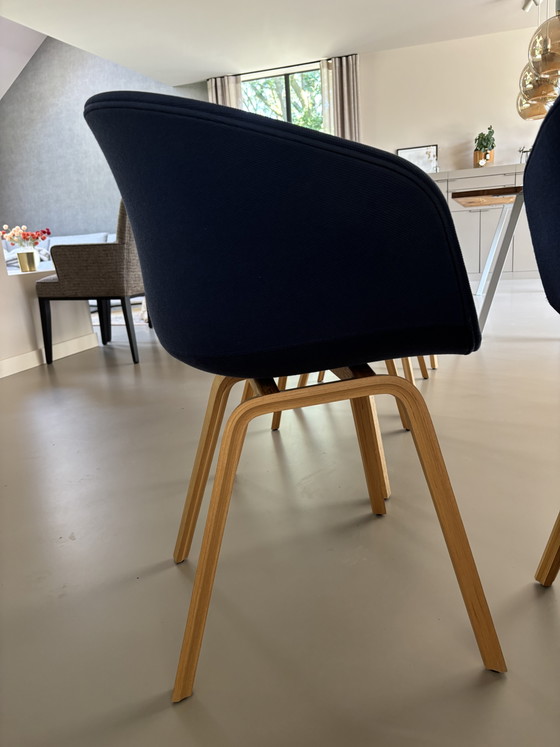 Te Koop. 5 Blauwe Stoelen Merk Hay – Eetkamerstoelen, Wood, Cotton (photo 8 of 10)