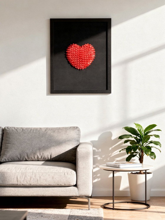 Image 1 of Décoration murale géométrique en forme de cœur 3D – Sculpture rouge en PLA sur toile noire (encadrée)