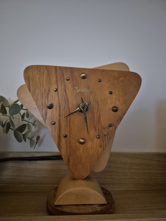 Image 1 of Vintage ZentRa wooden table clock – working – 1950s/60s