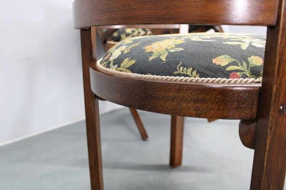 Image 1 of 1930er Jahre Zwei restaurierte Thonet-Sessel, Tschechoslowakei