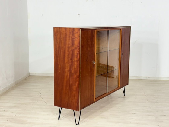 Image 1 of Dressoir/Presenteerkast/Woonkamerkast uit het midden van de 20e eeuw – jaren 60