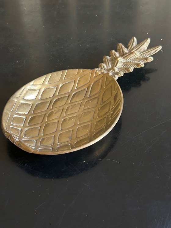 Brass Pineapple Bowl – Decorative Objects (photo 7 of 8)