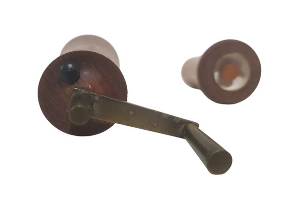 Salière et moulin à poivre en teck de Laurids Lonborg, Danemark, années 1960, lot de 2 – Accessoires de table (photo 3 of 7)
