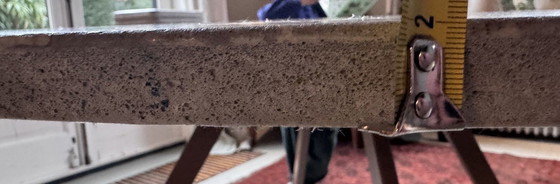 Image 1 of Mooie betonnen ronde eettafel met stalen frame 