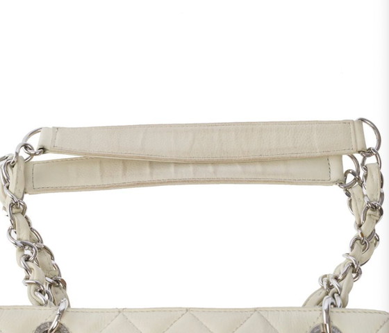 Image 1 of Sac CHANEL Petite Shopping Tote en Cuir Beige - 101699 Prix de vente5