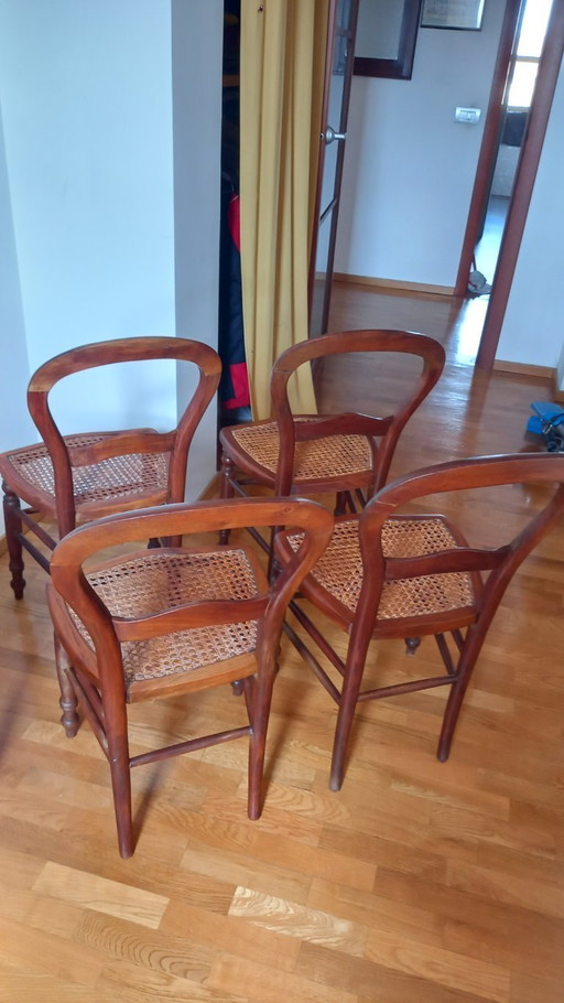 4 Stühle im Louis XV-Stil