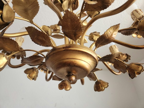 German Hollywood Regency Honsel chandelier, 8-arm, gold-plated, floral, 1970s – Metal (photo 12 of 15)