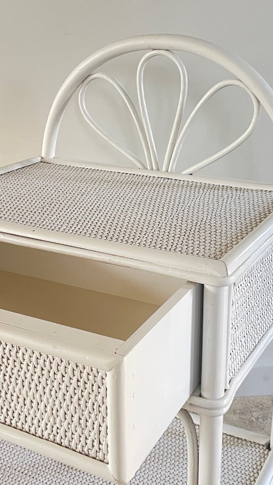 Image 1 of Coppia di comodini vintage in rattan
