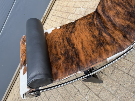 Image 1 of Cassina LC4 Le Corbusier Cowkin original todavía en PERFECTO estado