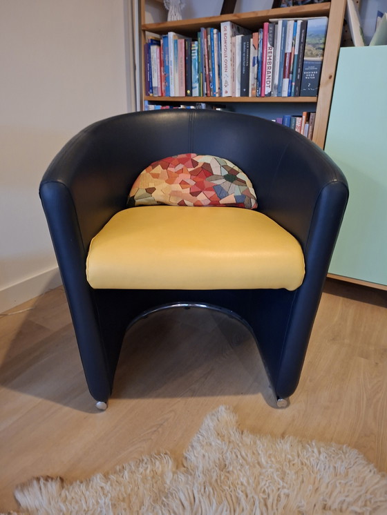 Image 1 of Poltrona Leolux