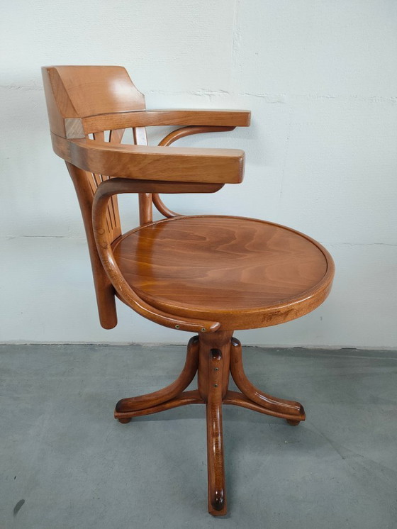 Image 1 of Sedia da capitano vintage in stile Thonet (legno curvato, seduta girevole a 360 gradi)