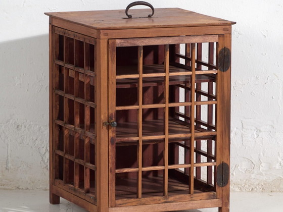 Small antique Japanese cabinet - Taisho to early Showa period - (c. ) – Display cabinets (photo 2 of 40)