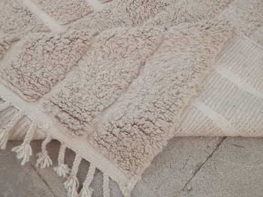 Authentic natural pure wool rug, size 150/250 cm