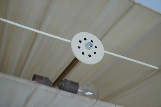 Image 1 of Grand lampadaire vintage en teck avec abat-jour carré beige, années 1960/70