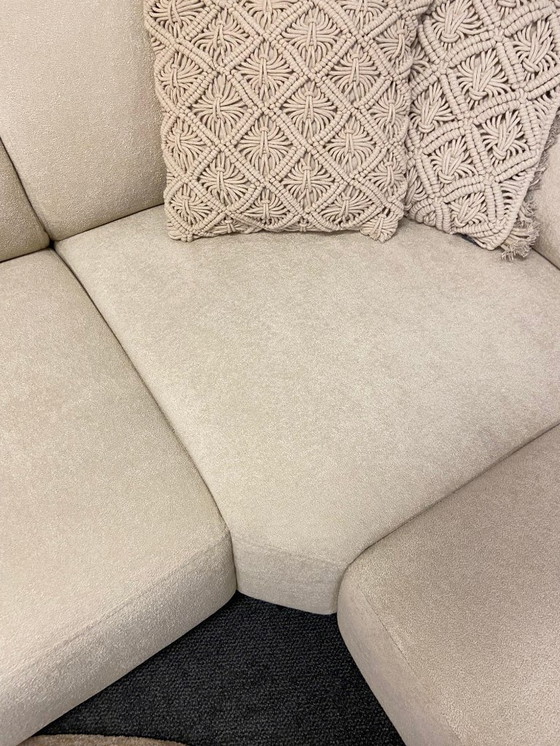 Image 1 of Divano angolare 307 x 237 cm (modello da esposizione)