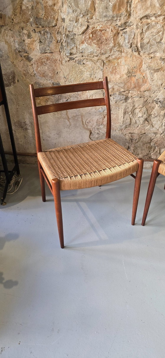 Image 1 of Arne Wahl Iversen (1927-2016) - Paar stoelen van Glyngøre Stolefabrik, DK, circa 1950-1960