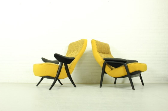 Image 1 of Theo Ruth para las sillas Artifort modelos 107 y 137 en Kvadrat Hallingdal