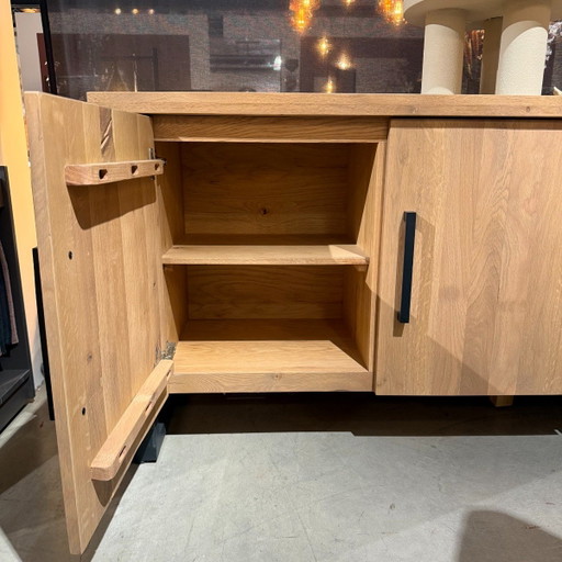 Verato - 2 Door 3 Drawer - Natural Gray - 200 cm – Pronto Wonen, dressoirs, Wood (photo 2 of 3)