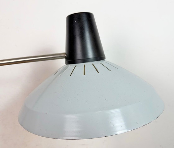 Image 1 of Grijze industriële bureaulamp van Elektrosvit uit de jaren 70, geschikt voor in een fabriek.